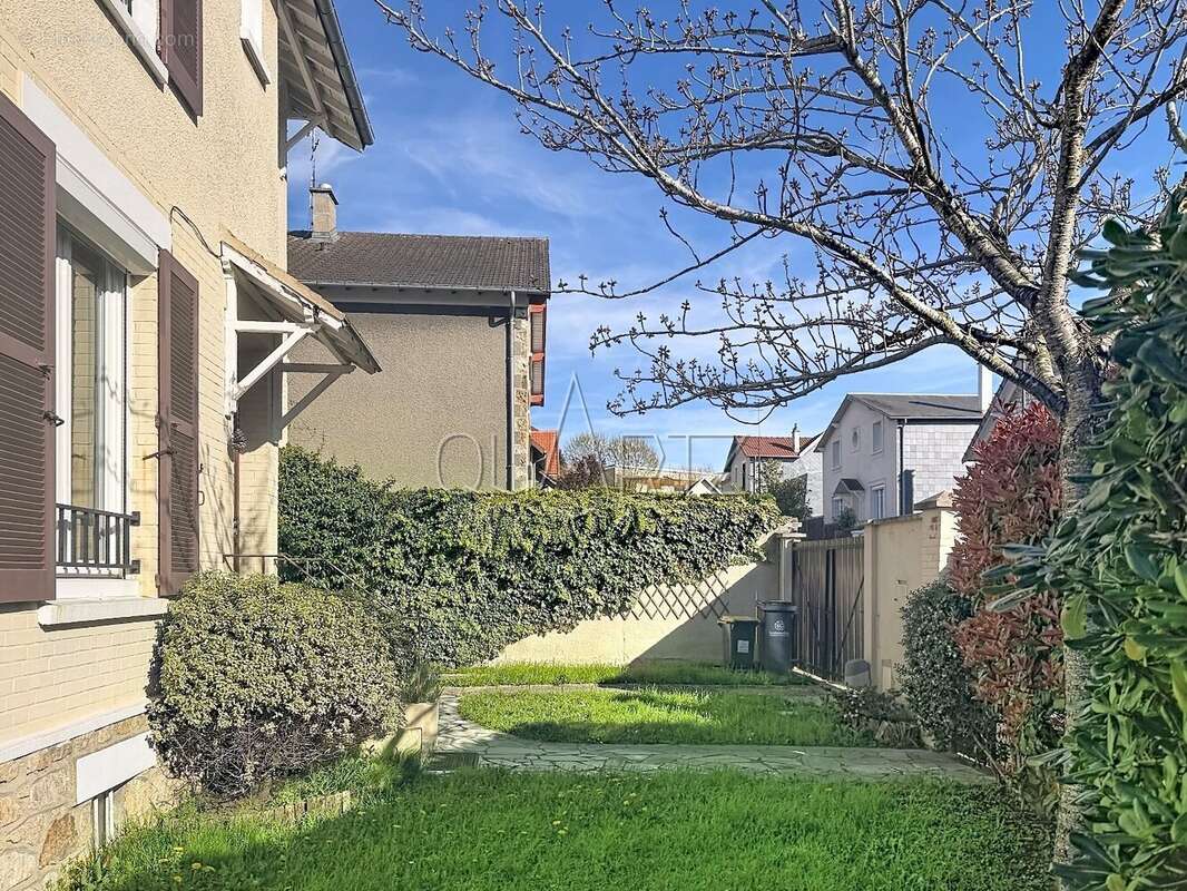 Maison à LE CHESNAY