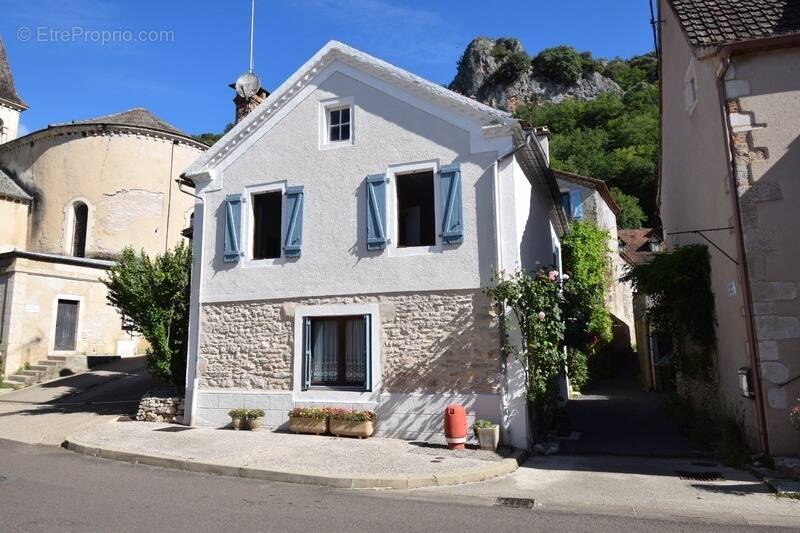 Maison à SAINT-GERY