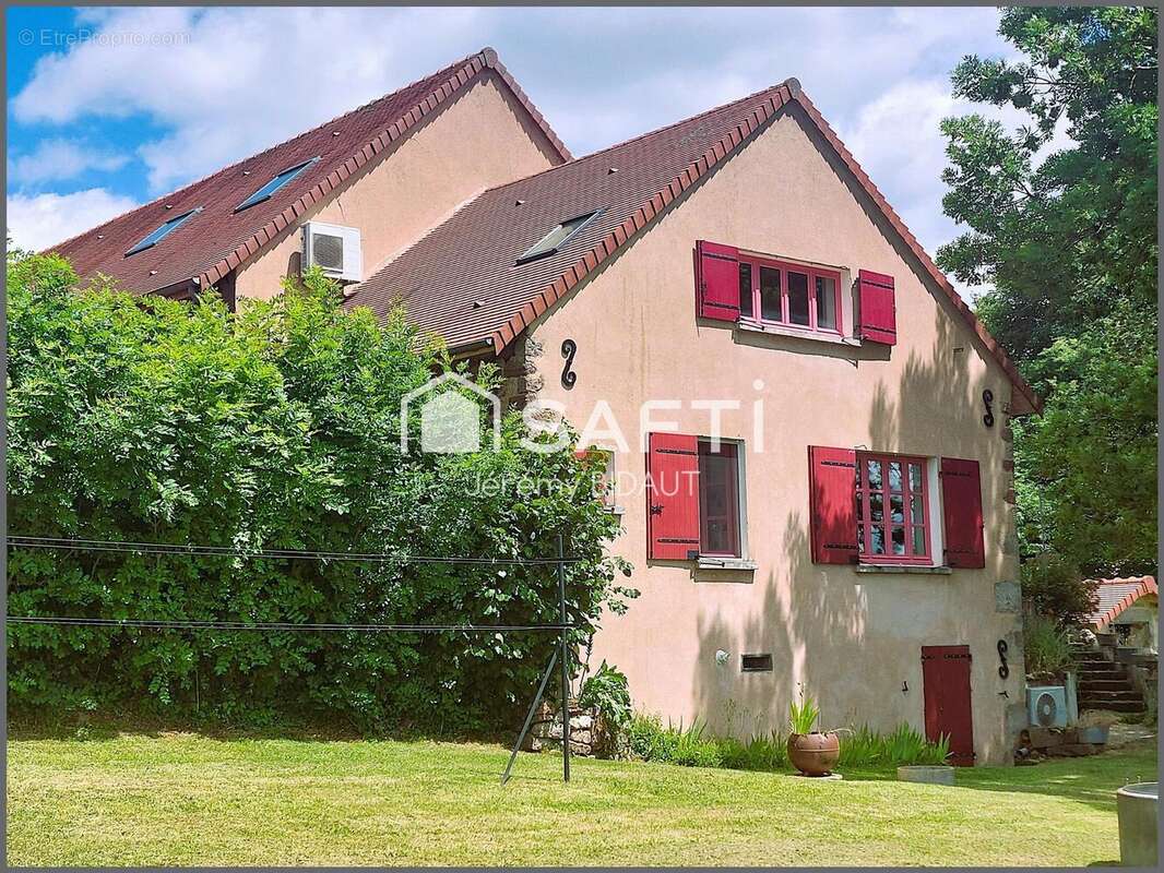 Maison 206 m² à Saint-Berain-Sous-Sanvignes  - photo 4