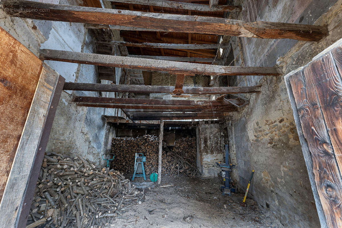 Maison à YRONDE-ET-BURON