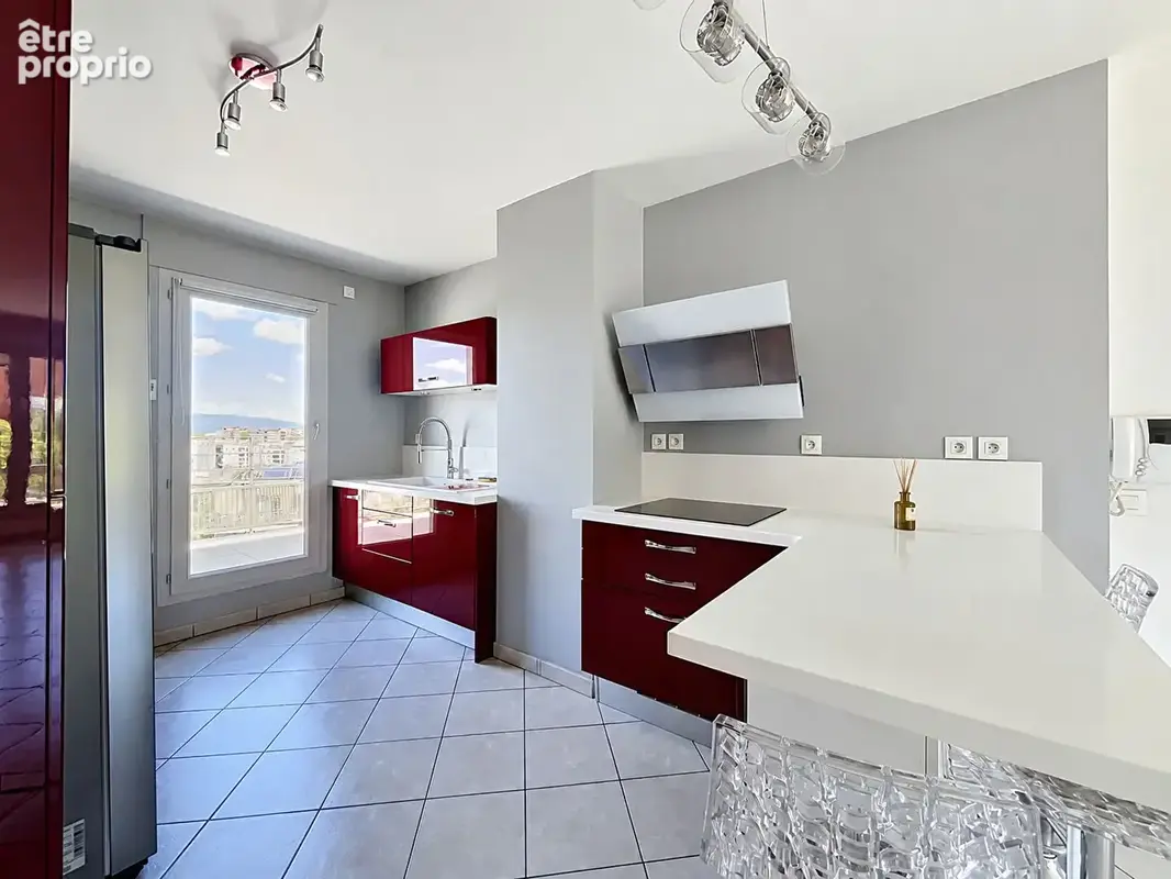 Type 5 de 111 m² en dernier étage avec grand garage et terrasses! - photo 4