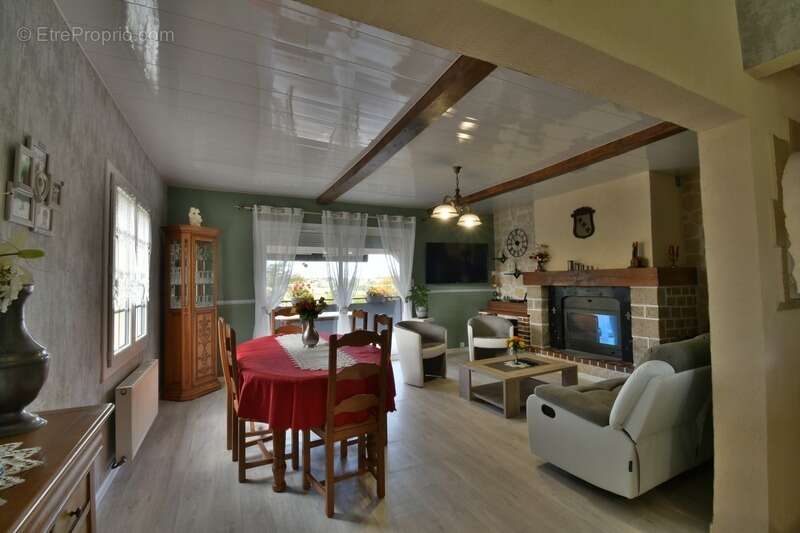 Maison à SAINT-PLANTAIRE