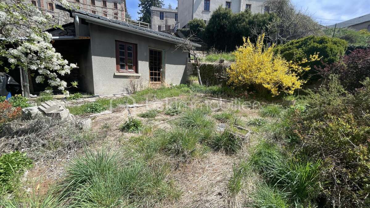 Maison à SAINT-ALBAN-SUR-LIMAGNOLE