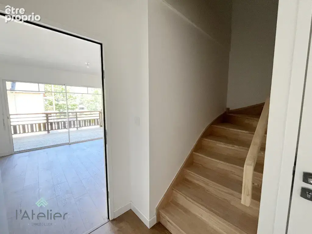 EIFFAGE B208 - Duplex - 95,06 m2 - 4 pièces - photo 6