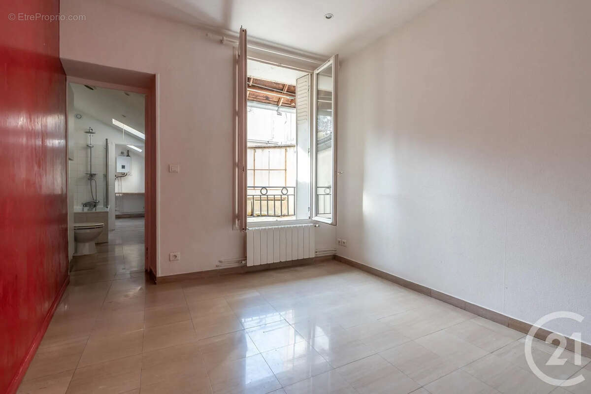 Appartement à NOGENT-SUR-MARNE