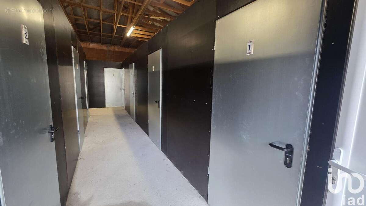 Photo 5 - Commerce à SAINT-MARTIN-D&#039;ARY