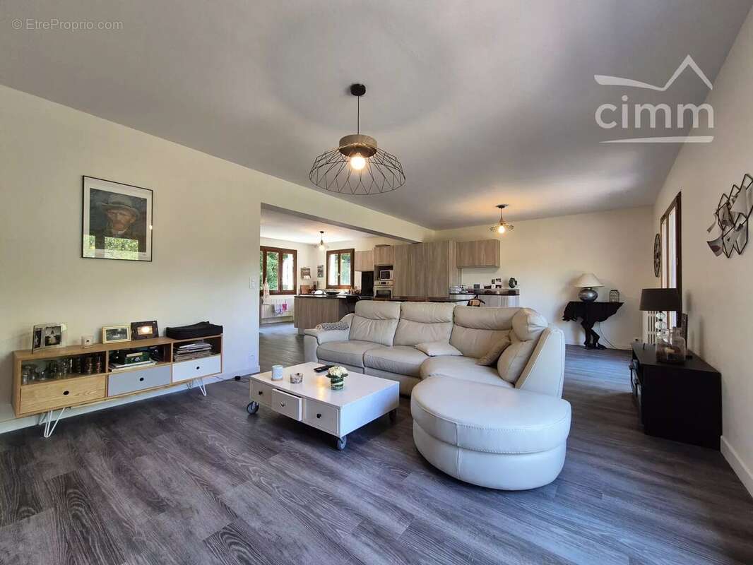 À vendre – Maison familiale entièrement rénovée proche de Chambord - photo 2