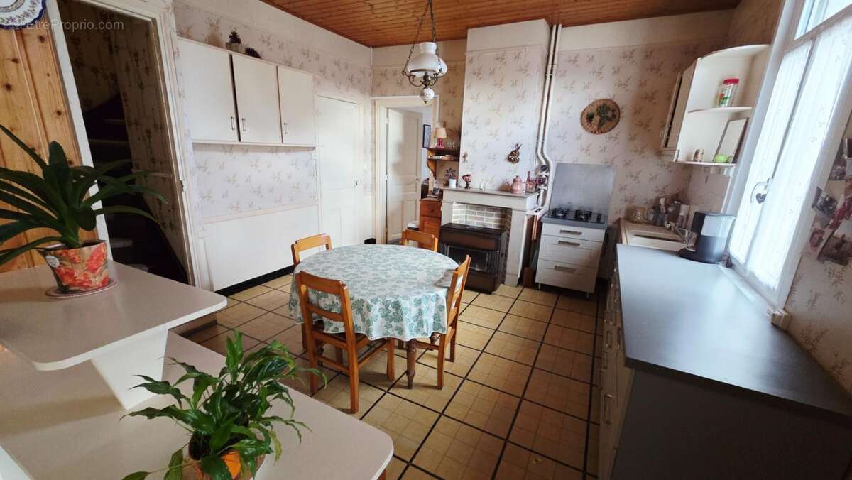 Maison à BEAURAINS