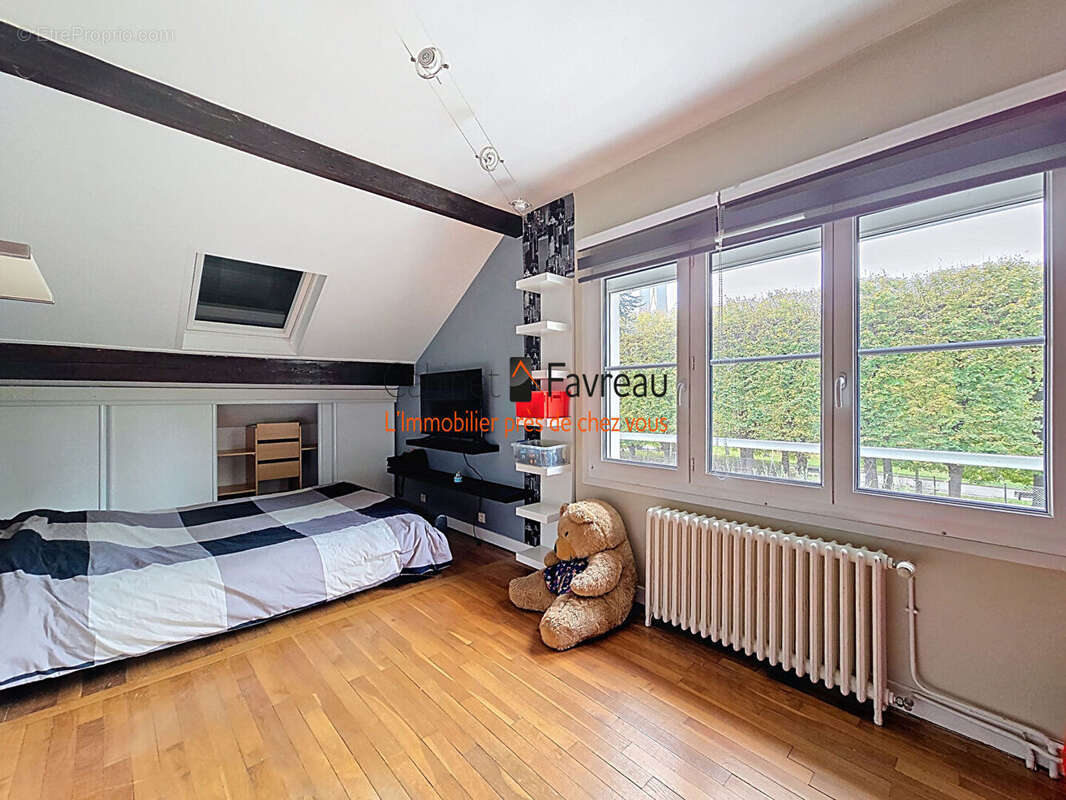 Maison à CHEVILLY-LARUE