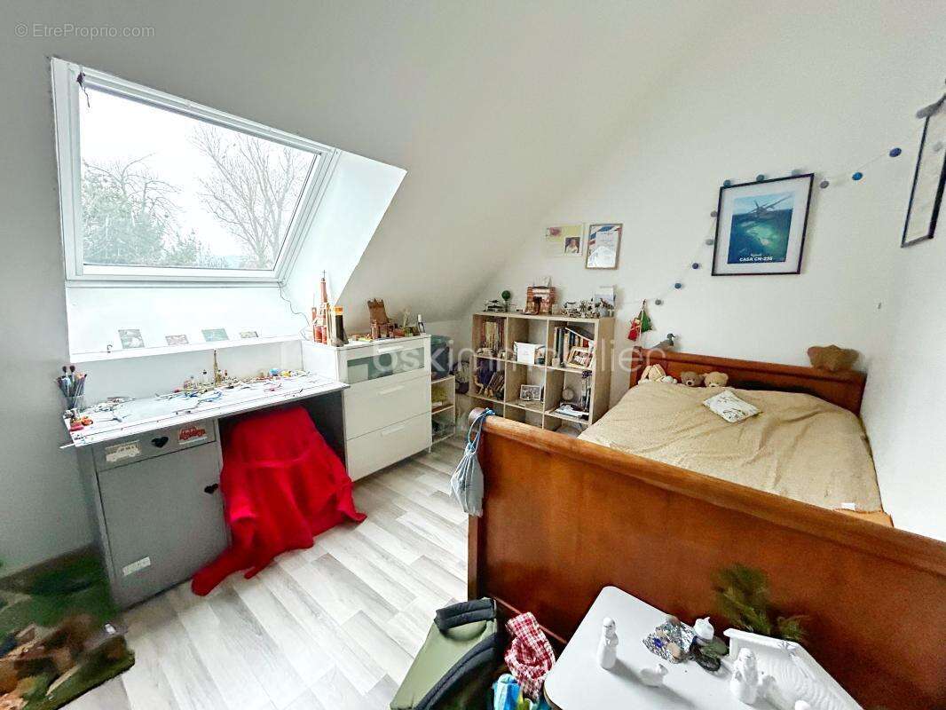 Maison moderne à Sens quartier Moulin à Tan à côté du centre ville - photo 13
