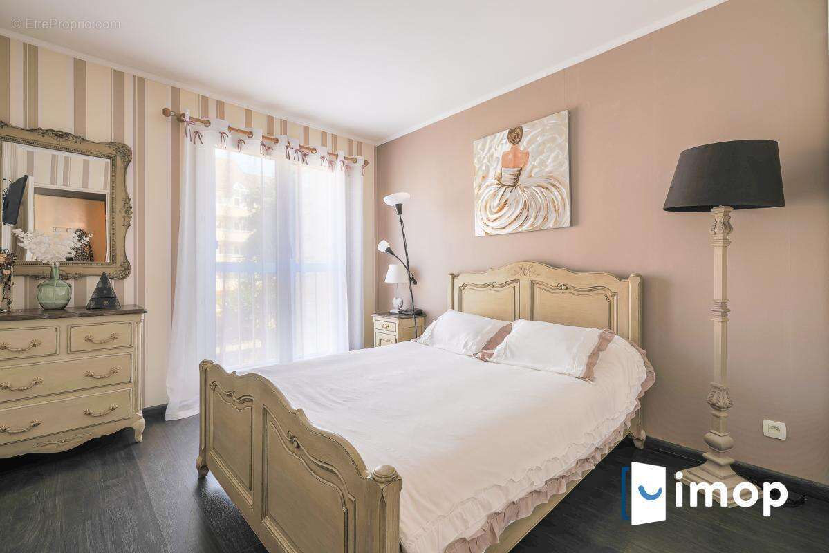 Appartement à LONGJUMEAU