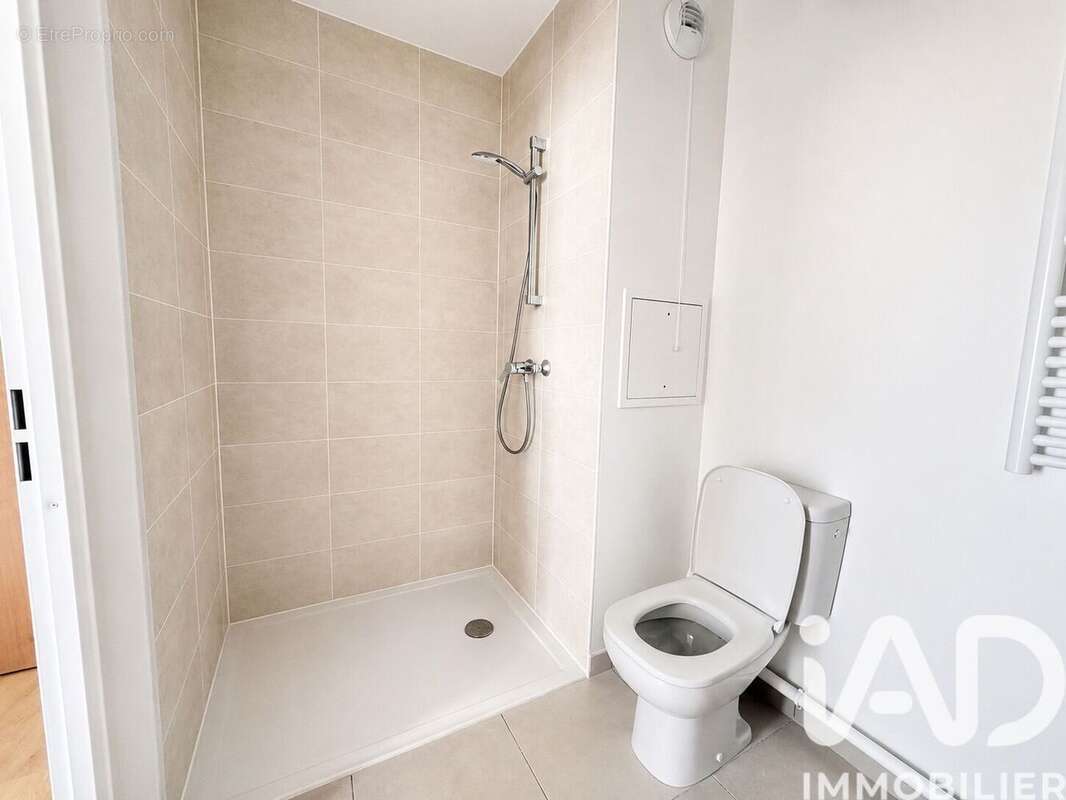 Photo 8 - Appartement à BUSSY-SAINT-GEORGES
