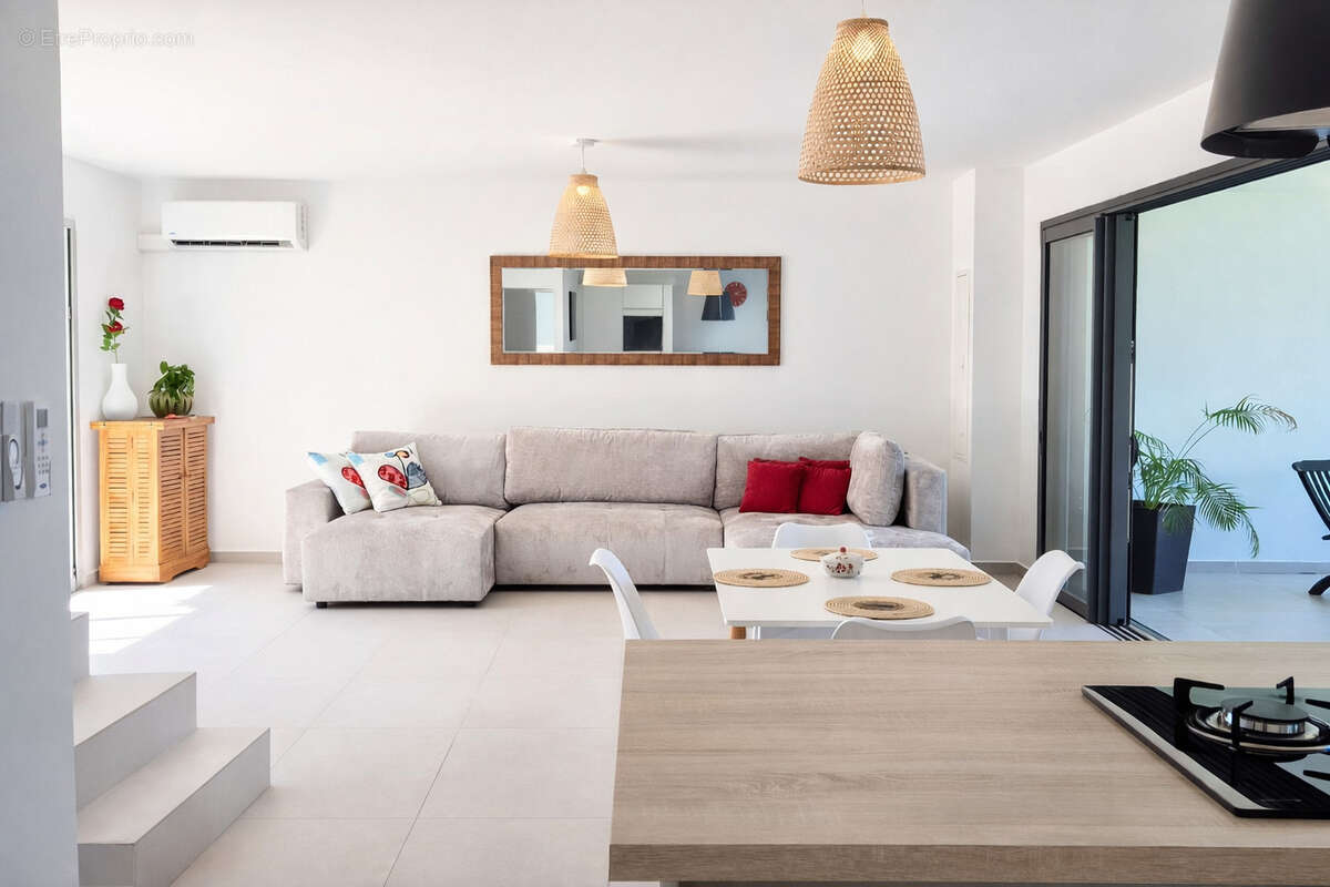 Maison à SAINT-JOSEPH