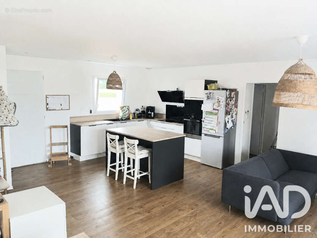 Maison 91 m² à Quettreville-Sur-Sienne  - photo 6