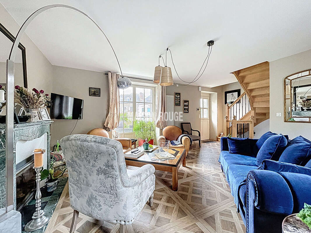 Maison à DOL-DE-BRETAGNE