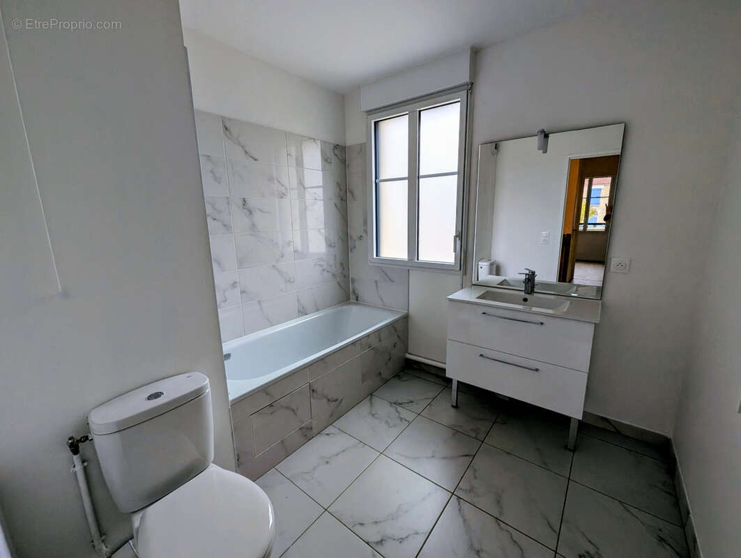 Maison à MONTFORT-L&#039;AMAURY