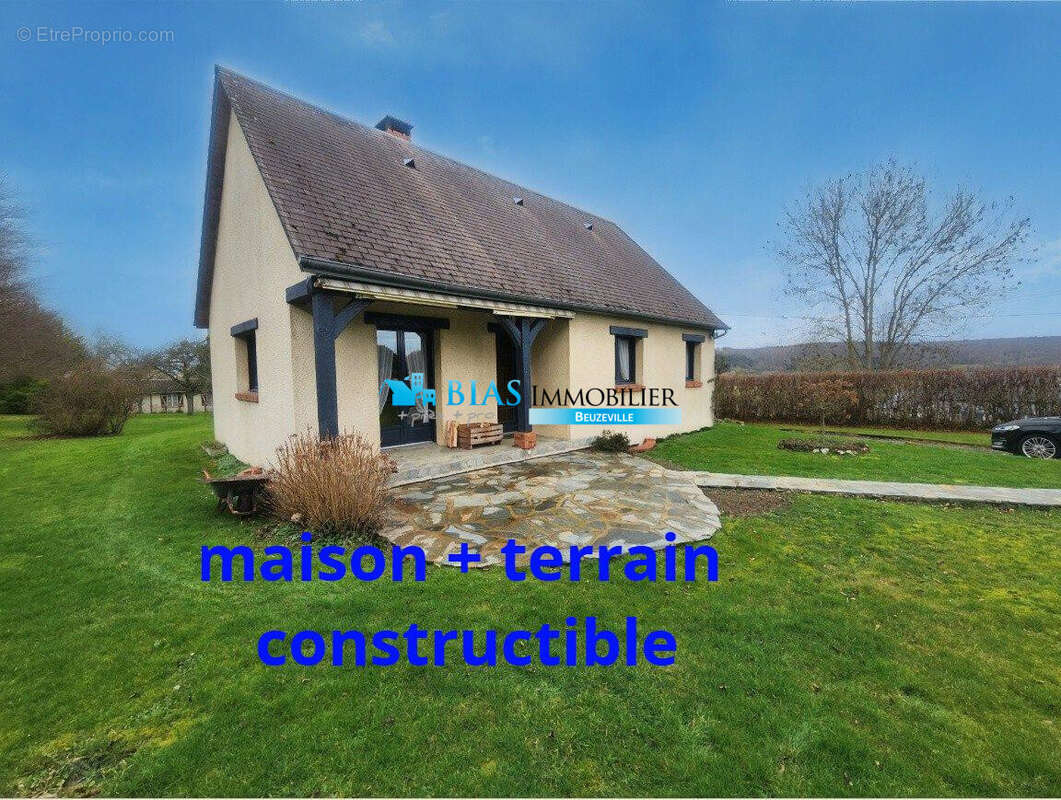 Maison plus terrain constructible  - Maison à BEUZEVILLE