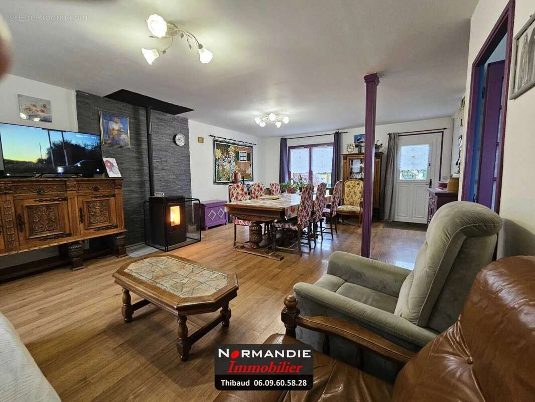 Maison à YERVILLE