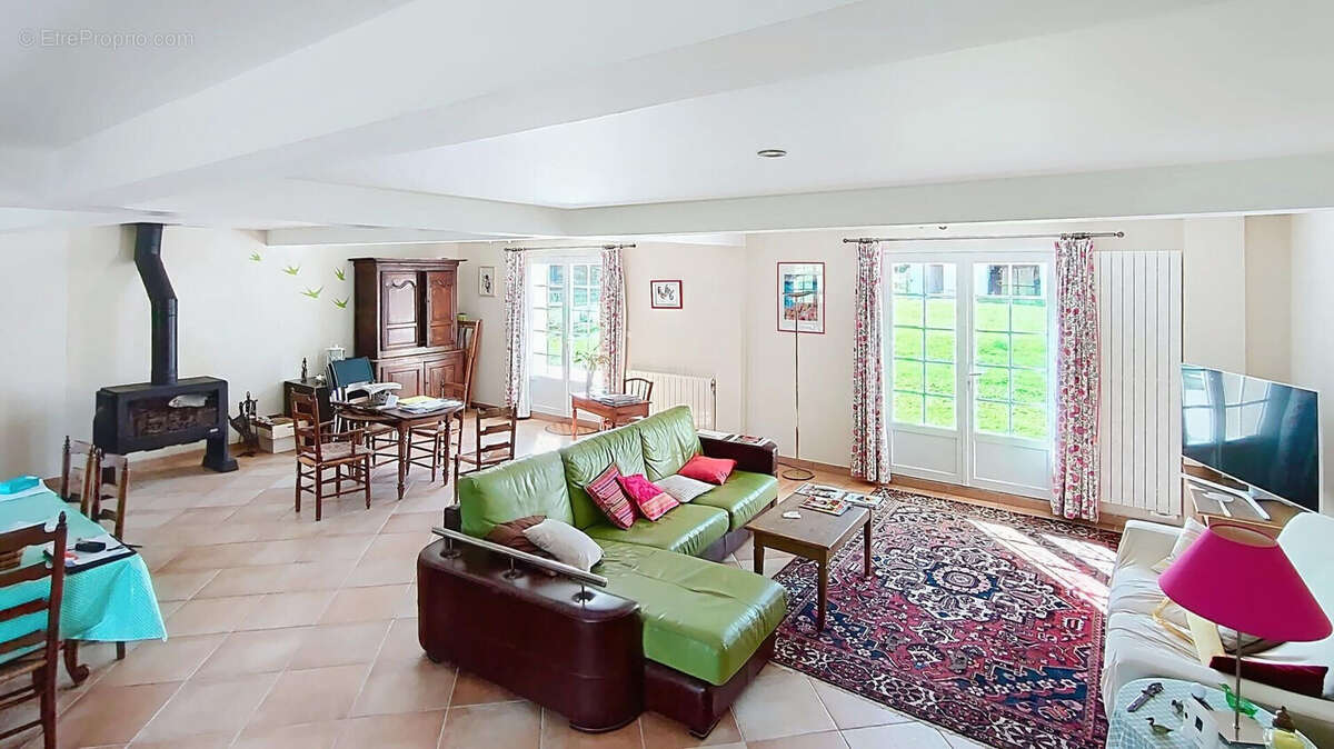 Photo 5 - Maison à CREVECOEUR-LE-GRAND