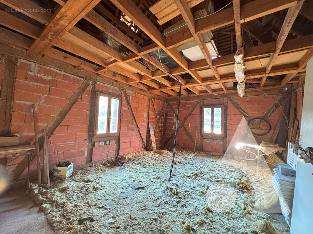 Maison à LES EYZIES-DE-TAYAC-SIREUIL