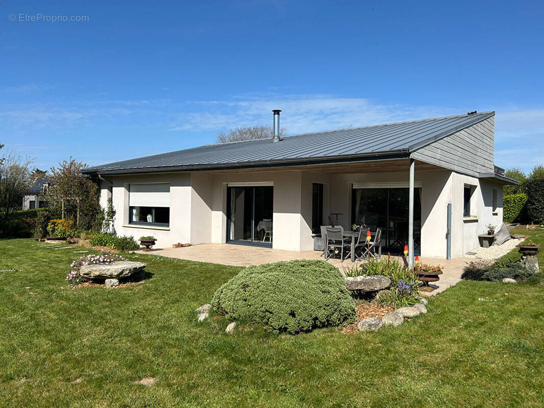 Maison à PLOUDALMEZEAU