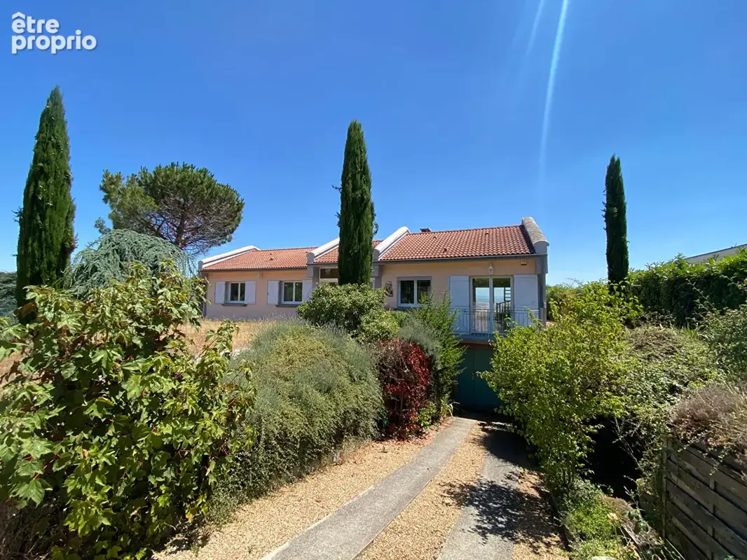 Photo Maison à Chateaugay au prix de 370 000€