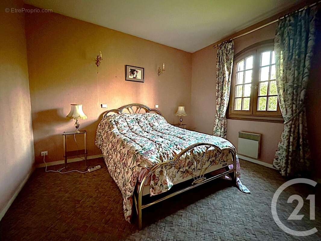 Maison à THORIGNY-SUR-MARNE