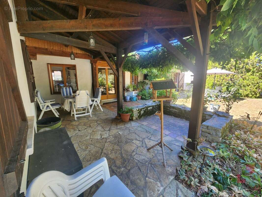 Maison à PRAYSSAC