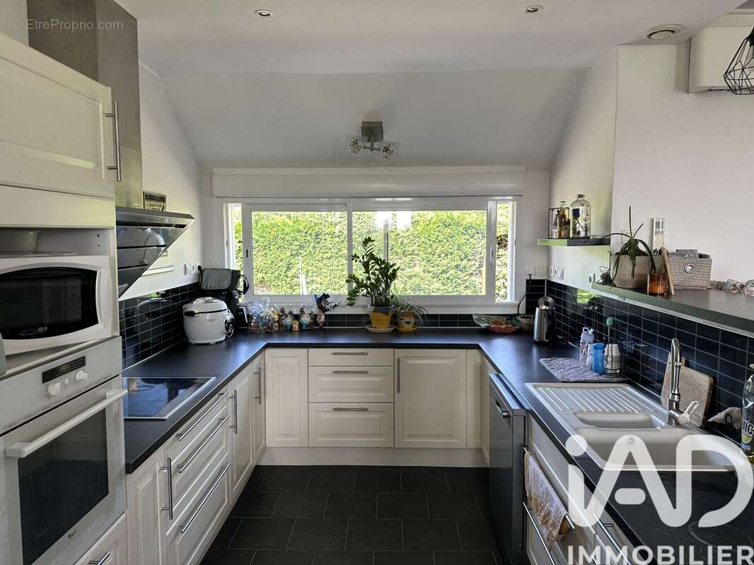 Photo 2 - Maison à LA QUINTE