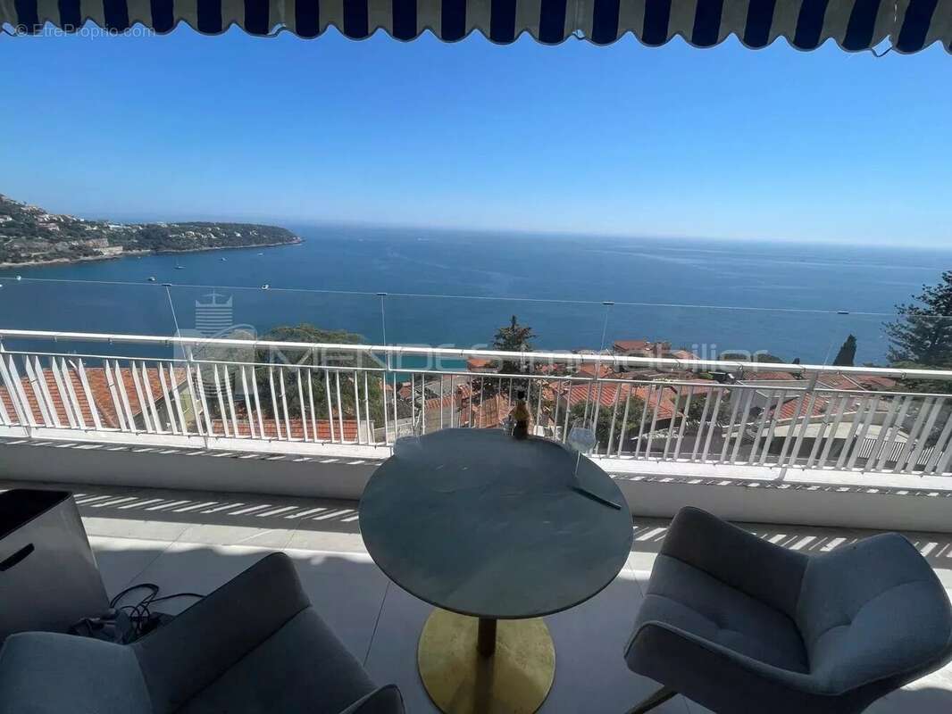 Appartement à ROQUEBRUNE-CAP-MARTIN