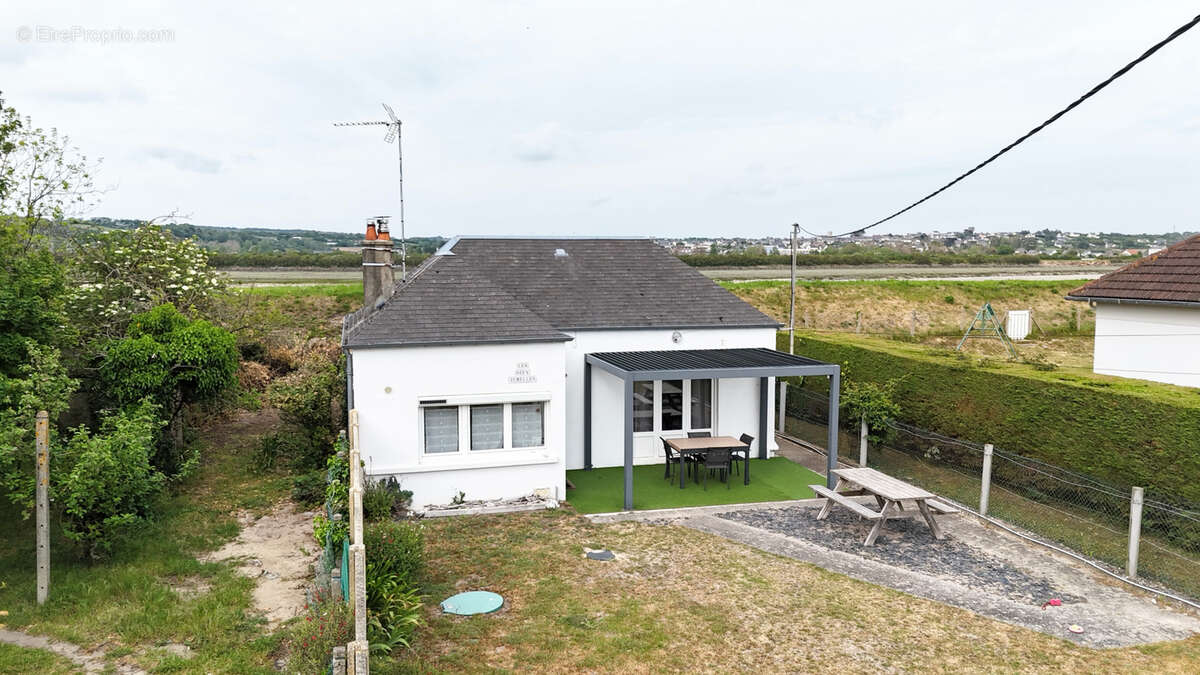 Maison à BARNEVILLE-CARTERET