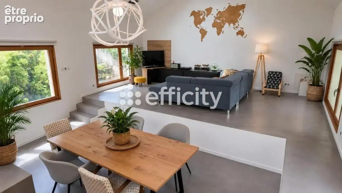 Maison 7 pièces 170 m² à vendre à Saint-Etienne (42000) - photo 2
