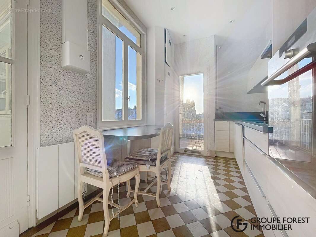 Appartement à LA MADELEINE
