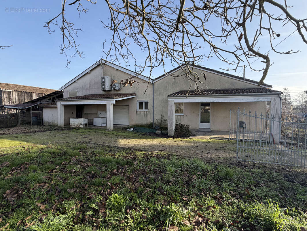 Maison à GONTAUD-DE-NOGARET