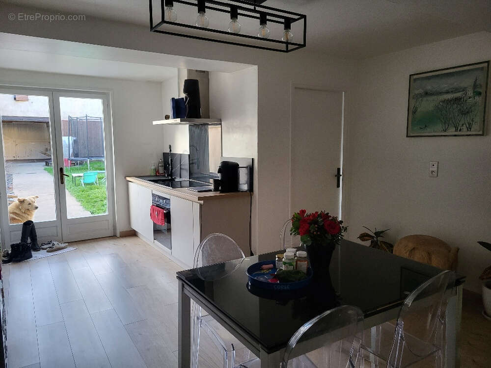 Maison à SAINT-TRIVIER-SUR-MOIGNANS