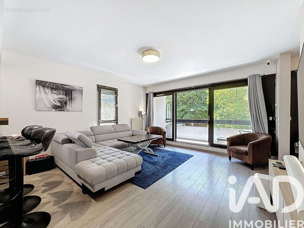 Photo 2 - Appartement à LE COUDRAY-MONTCEAUX