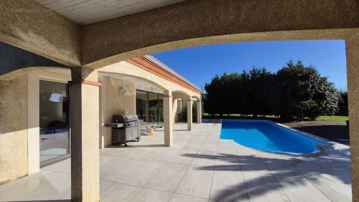 Maison à MONTASTRUC-LA-CONSEILLERE