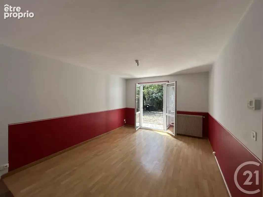 Maison 4 pièces 74 m² à vendre à Les Artigues-De-Lussac (33570) - photo 3