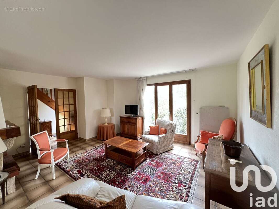 Photo 8 - Maison à CREUZIER-LE-VIEUX