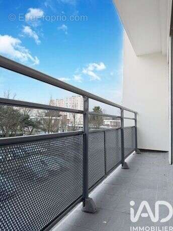 Photo 8 - Appartement à EPINAY-SOUS-SENART