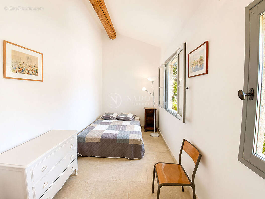 Maison à GORDES
