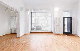 Commerce à POITIERS