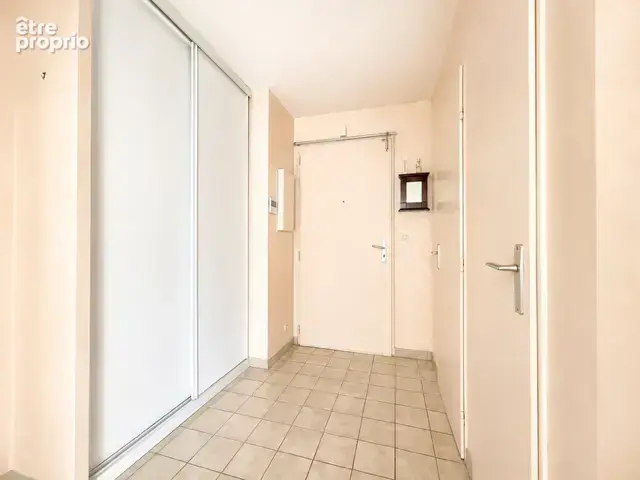 Montlhery centre-ville - appartement de type f4 - 87 m2 - balcons et box - photo 11