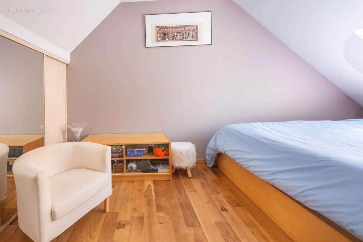 Maison familiale rénovée 4 chambres, environnement bucolique à Saint-Arnoult-en-Yvelines - photo 19