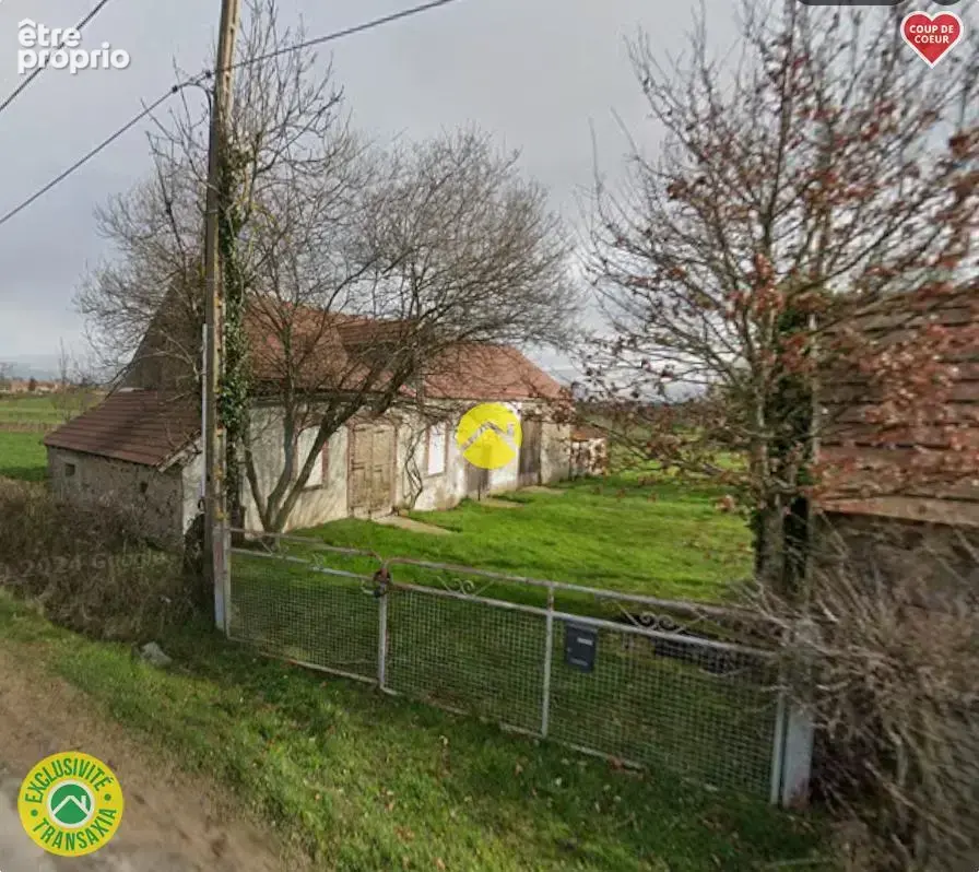 Maison à CHIRAT-L'EGLISE