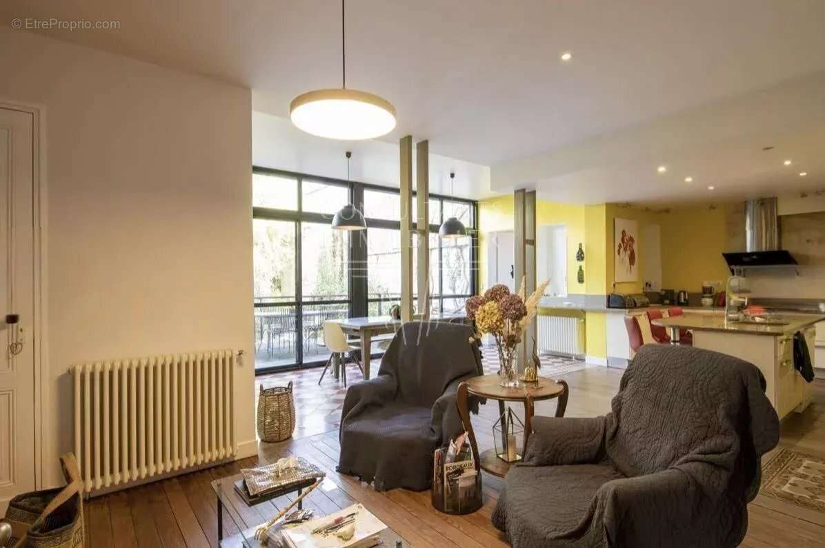 Maison à BORDEAUX