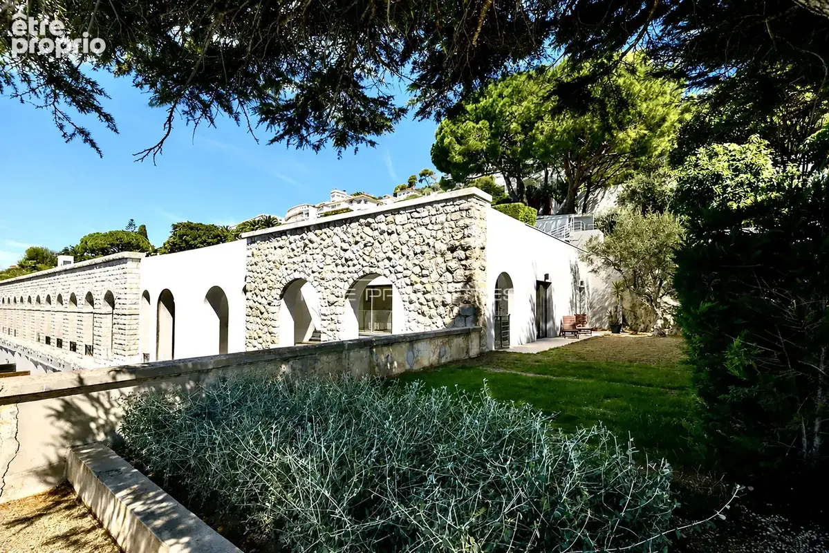 Nice – Cap de Nice – Palais Maeterlinck – duplex – vue mer – vue panoramique – terrasse – jardin privatif – accès mer – résidenc - photo 5