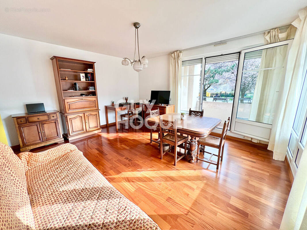 Appartement à MASSY