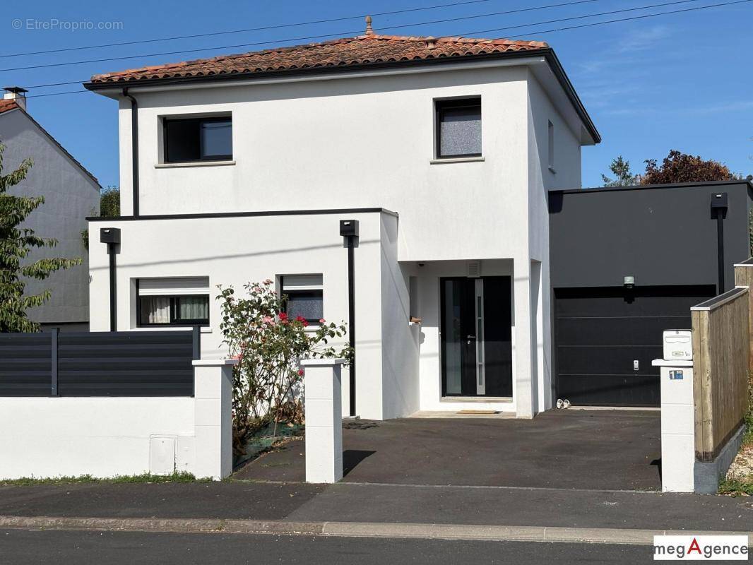 Maison à CLISSON