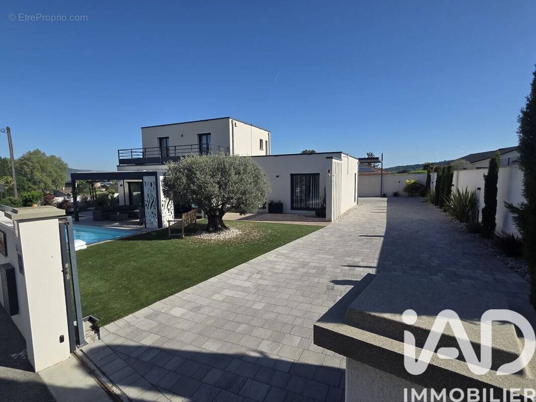 Photo 1 - Maison à BEAUSEMBLANT